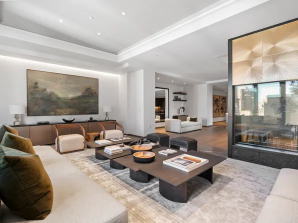 730 Fifth Avenue image 26 of 46