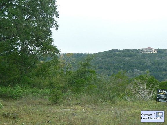 5th image of 551 Riverbend Blvd