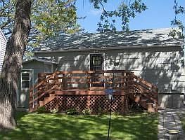 3rd image of 1130 Jackson Ave