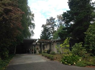 2726 NE 98th St, Seattle, WA 98115