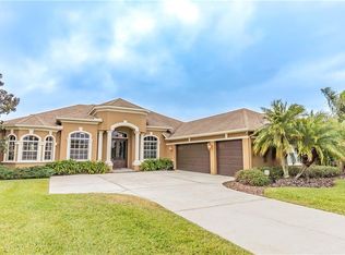 13211 Thoroughbred Dr, Dade City, FL 33525
