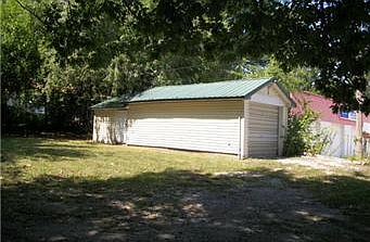 1st image of 300 Wollard Blvd