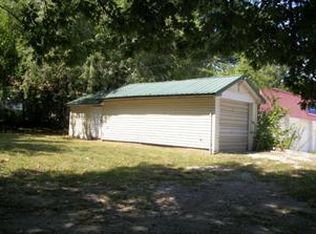 300 Wollard Blvd, Richmond, MO 64085