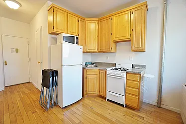 Rented by Best Apartments North Inc