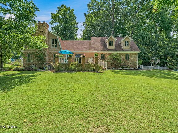 3rd image of 8708 Pedigo Ridge Way