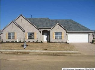 386 Vaiden Ridge Dr S, Hernando, MS 38632