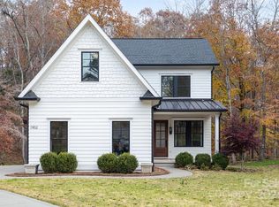 1902 Windlock Dr, Charlotte, NC 28270