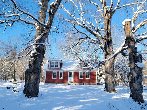 141 Tufts Pond Road, Kingfield, ME 04947