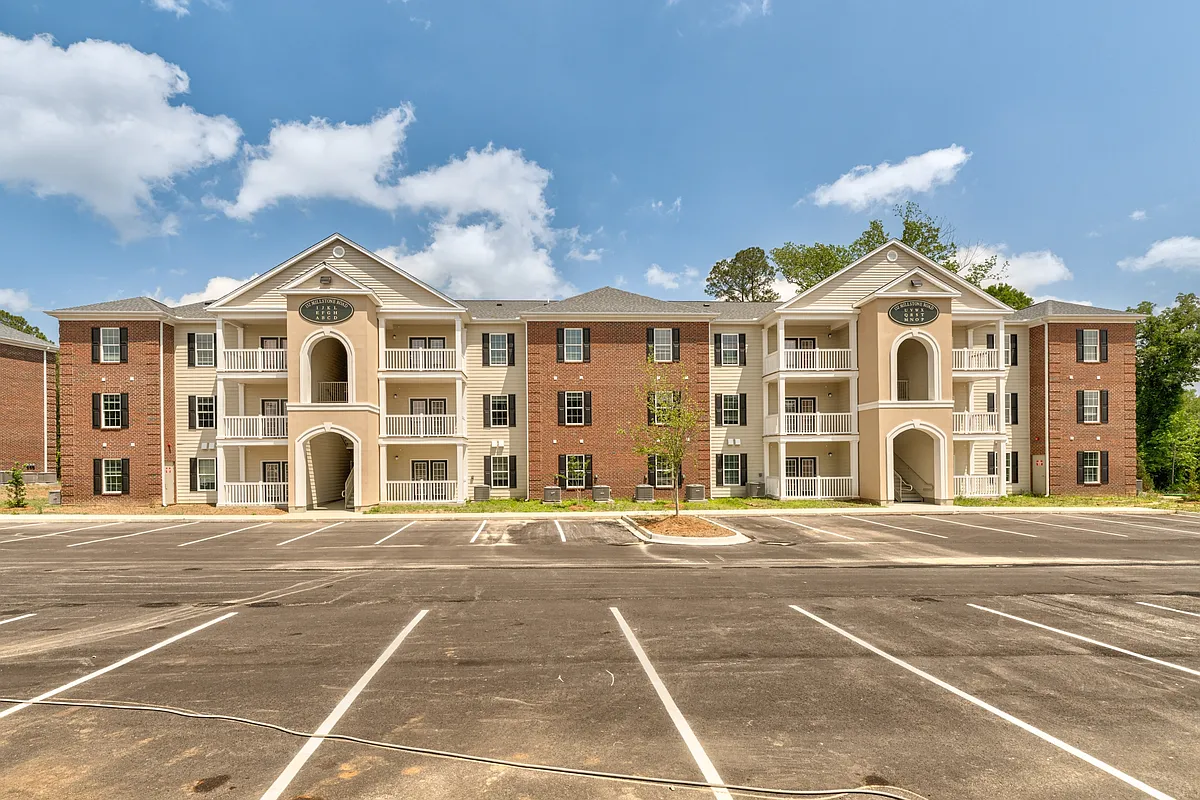 Building Photo - 152 Millstone Rd
