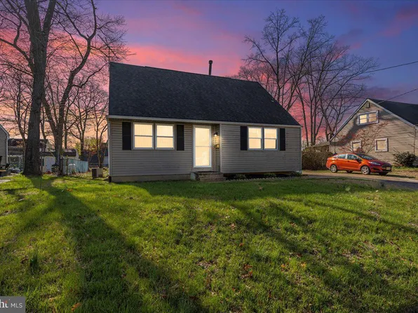 25 Congress Rd, Pine Hill, NJ 08021