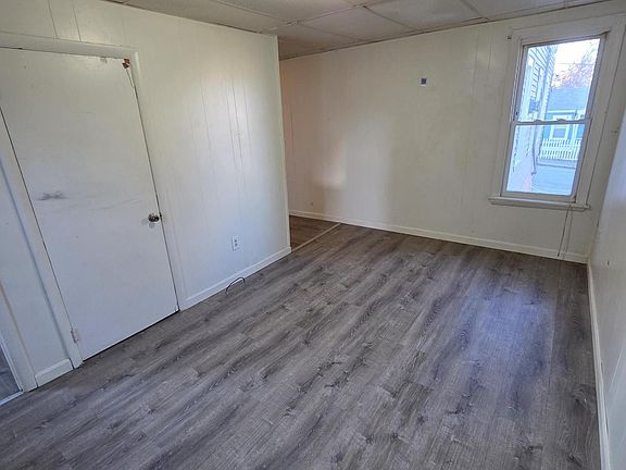 4th image of 20 Lafrance Ct #1S