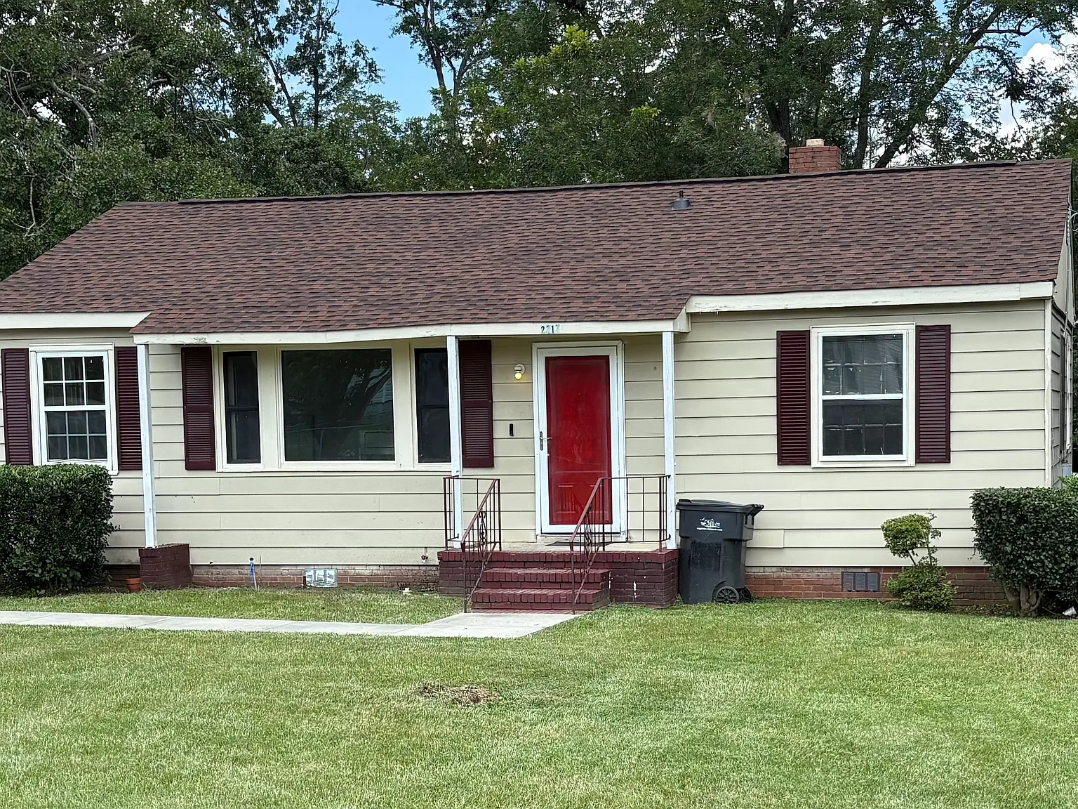 2317 Henry Cir — Photo 1