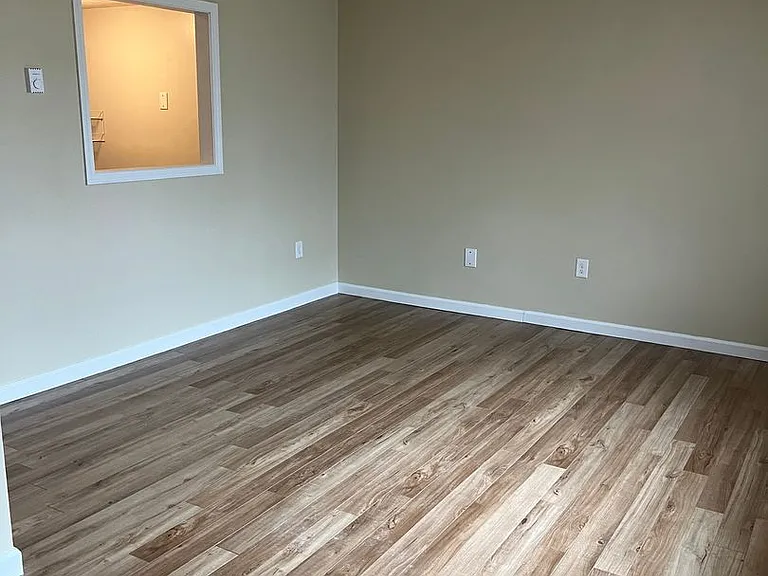 5 Royal Dane Dr #46 — Photo 2
