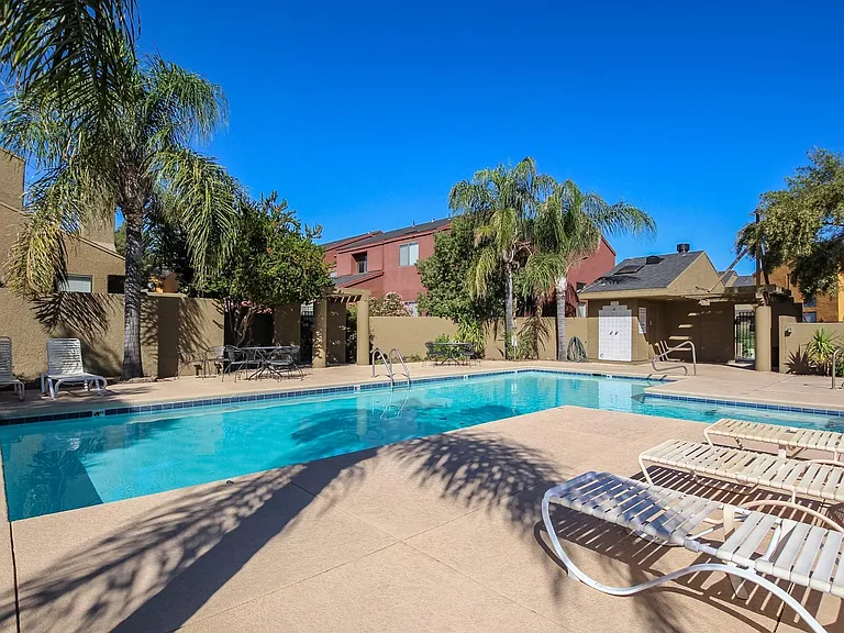 1262 E Weimer Cir #39 — Photo 25