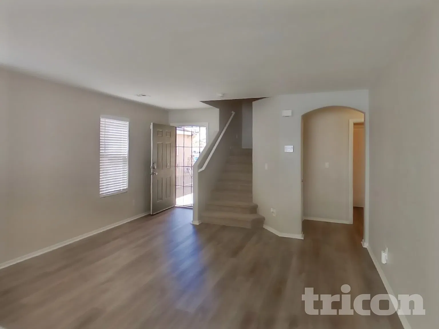 4823 Thackerville Avenue Las Vegas NV — Photo 4