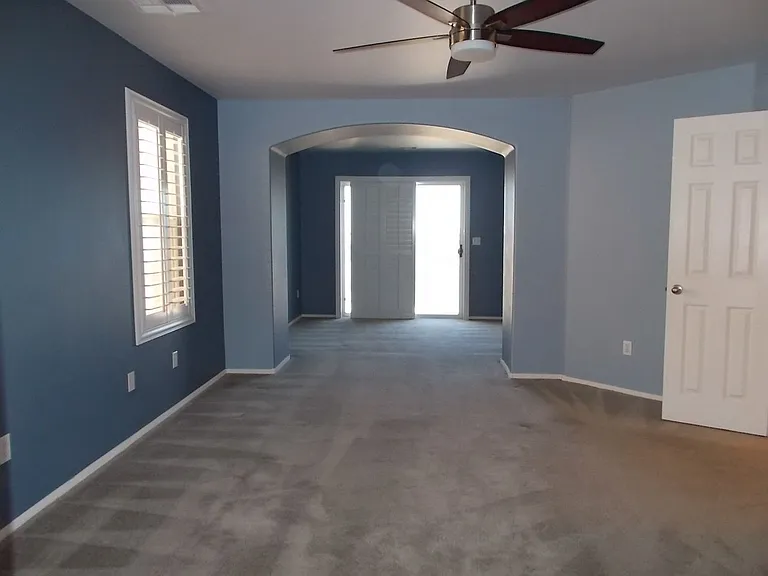 6408 Trautman Ct — Photo 17