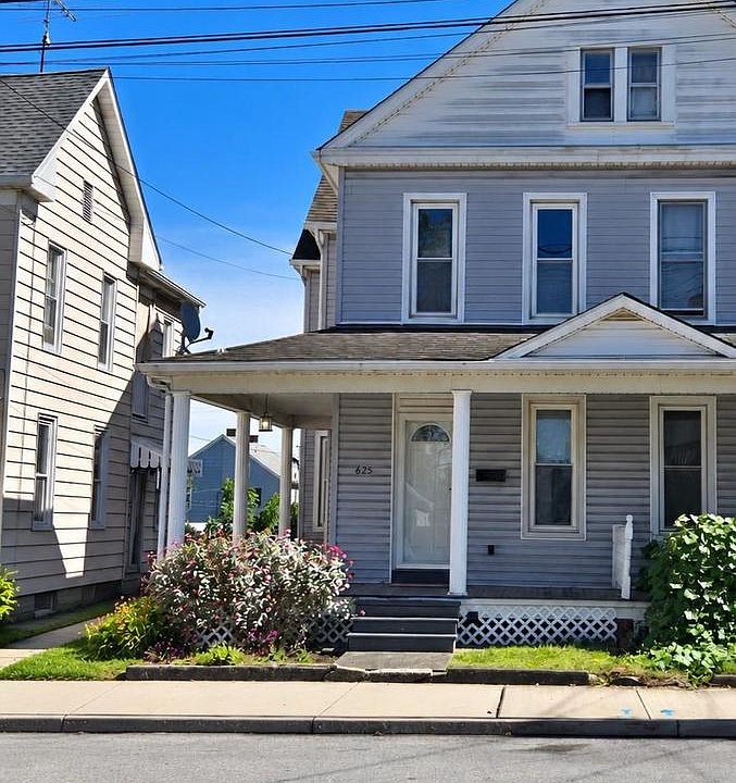 1st image of 625 E Middle St