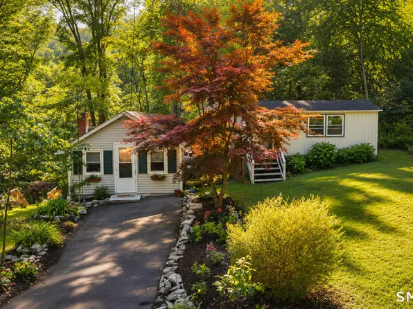 60 Lee Farm Drive, Southbury, CT 06488