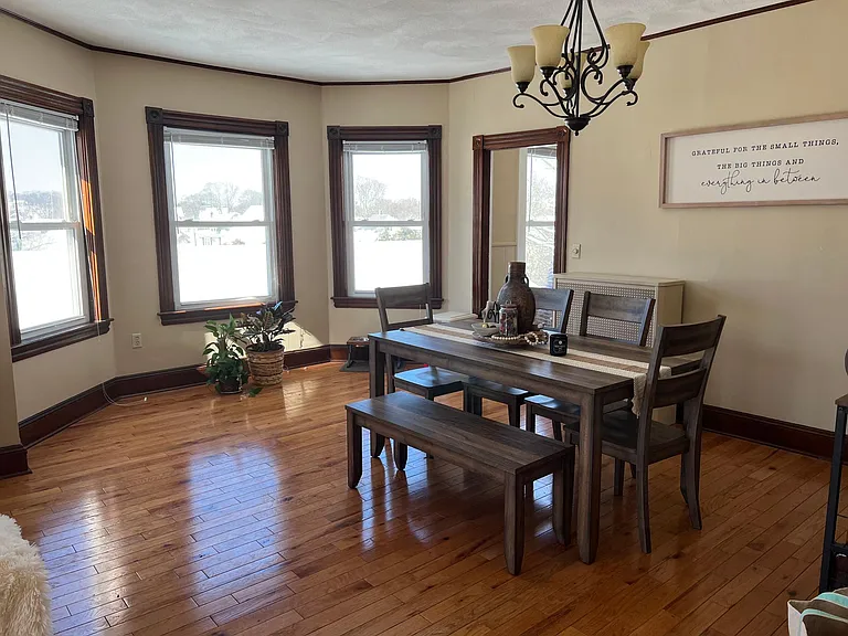 10 Davis St #2 — Photo 3