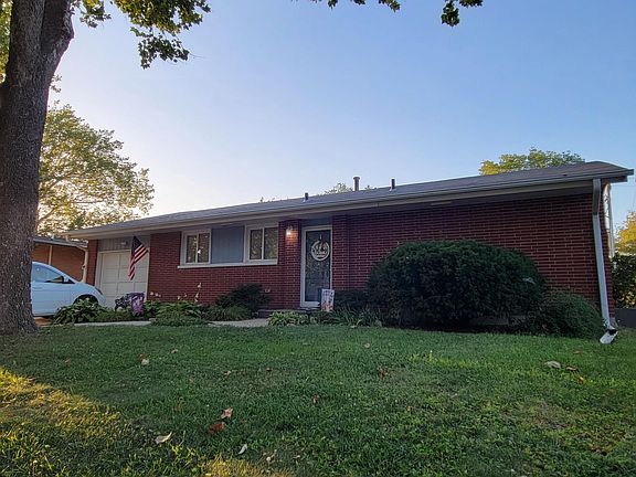 2nd image of 7010 S Wedgewood Dr