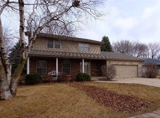 1215 W 11th St, Spencer, IA 51301