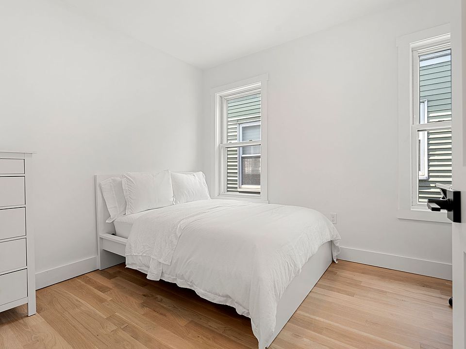 1st image of 349 W 4th St #3C