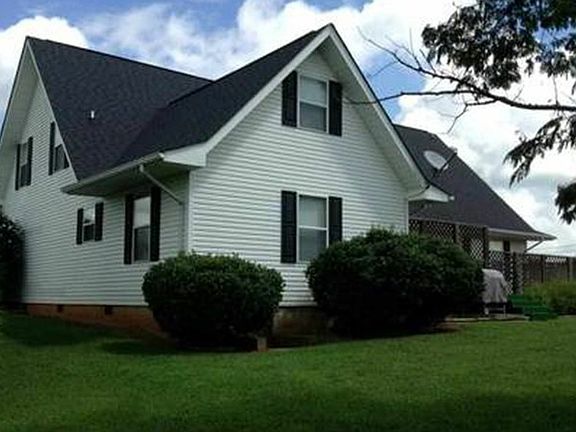 4th image of 364 Saint Edward Dr