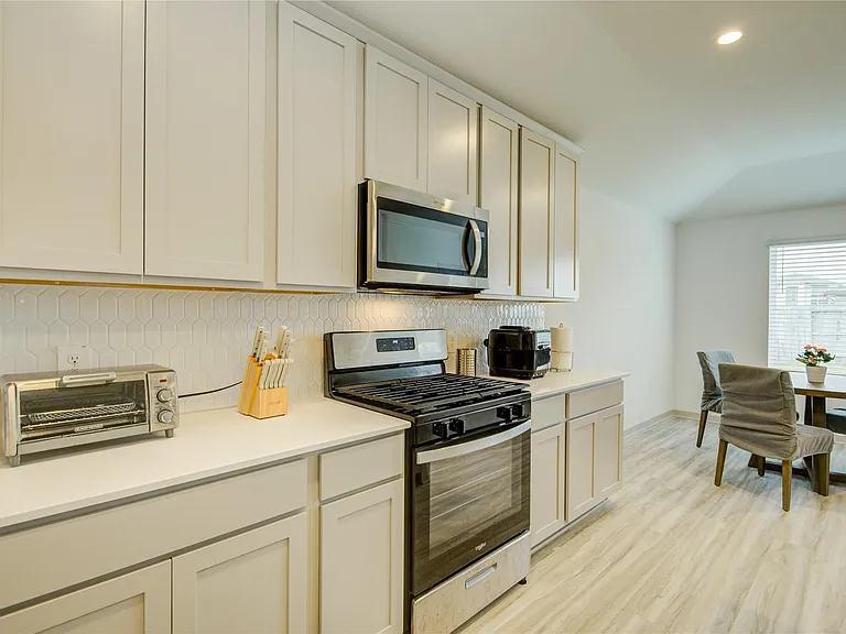3530 Terrace Landing Ct — Photo 5