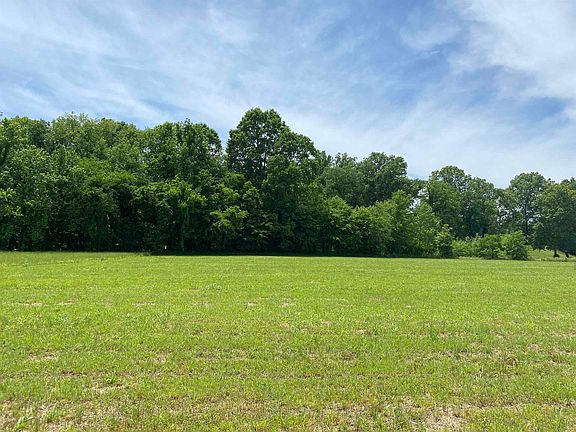 3rd image of 33 Leatherwood Ln Lot 33