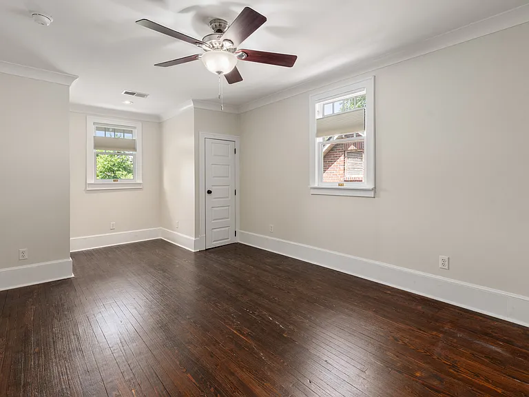 421 Heathcliff St — Photo 24