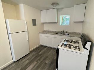 22 E Main St #A, Merced, CA 95340