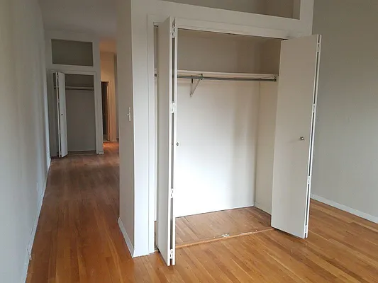 Rented by Avenues Real Estate | media 6