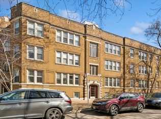 3801 N Marshfield Ave #1, Chicago, IL 60613