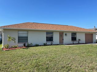 521 SE 4th St, Cape Coral, FL 33990