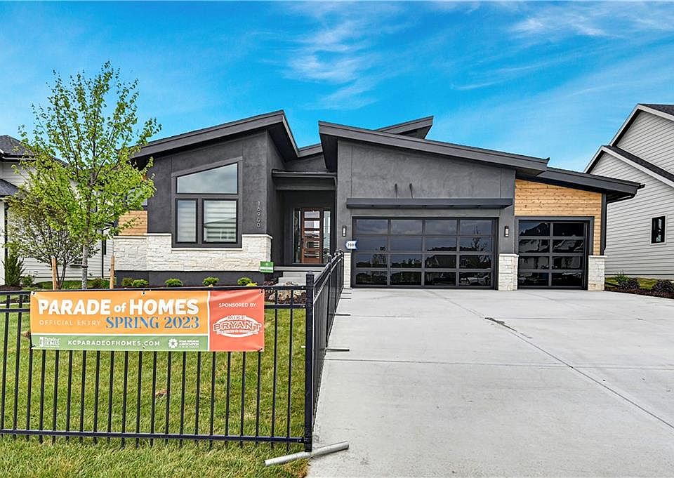 16900 Rosehill St, Overland Park, KS 66221 MLS 2432749 Zillow