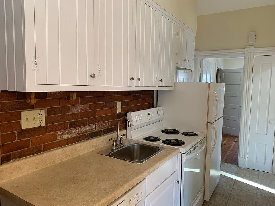 5 Fay St APT 1, Westborough, MA 01581 Zillow