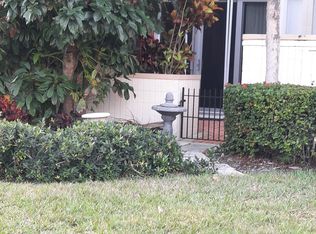 7400 Sun Island Dr APT 107, Saint Petersburg, FL 33707