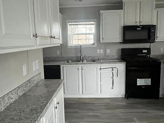 5th image of 312 Lunar Dr