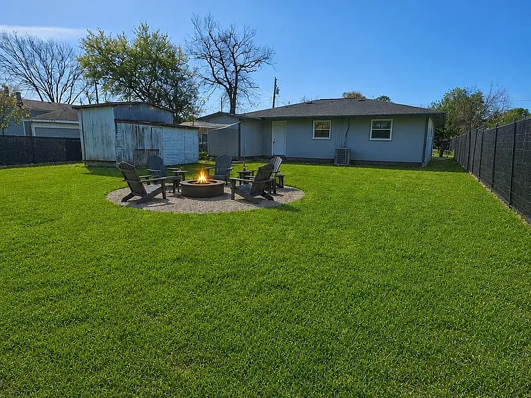 120 Antionette Ln — Photo 21