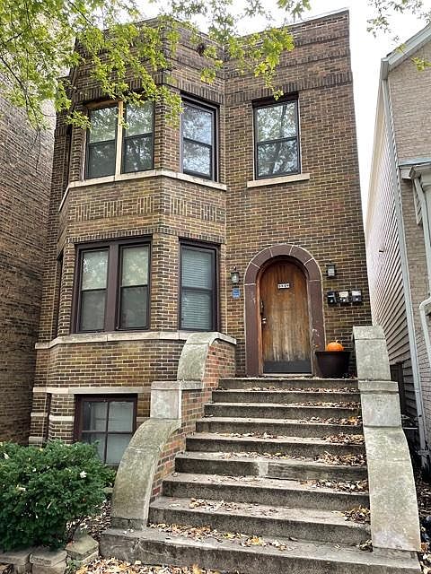 1st image of 3942 N Marshfield Ave #G