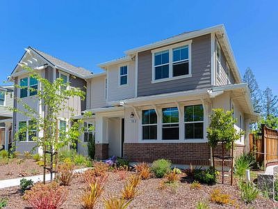 1st image of 799 Country Club Dr