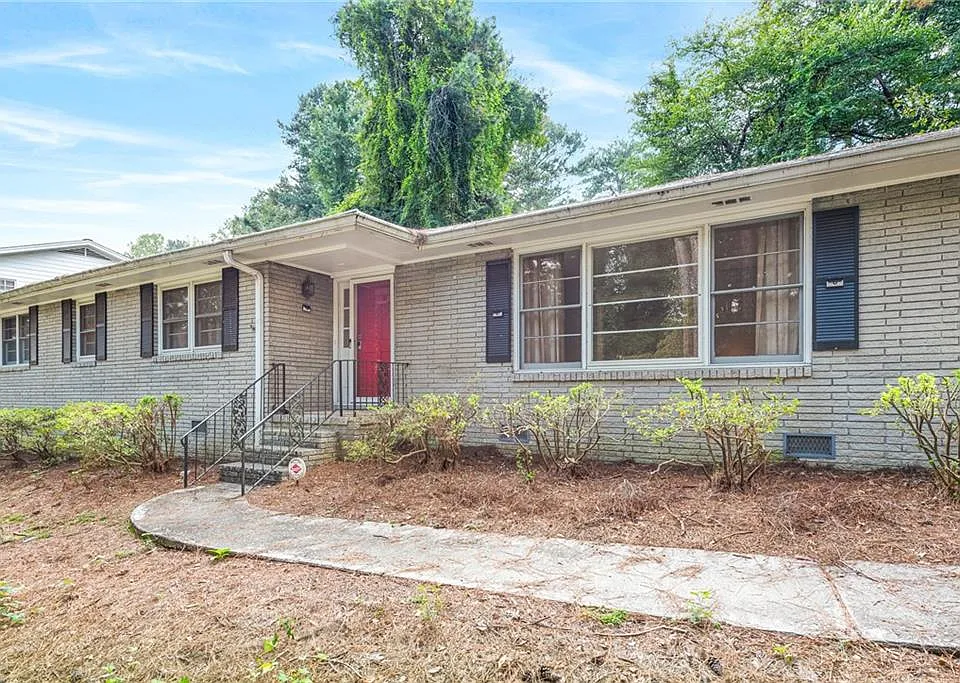 1973 Desmond Dr