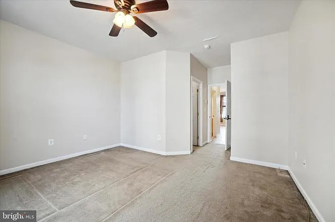 3146 W Master St — Photo 7