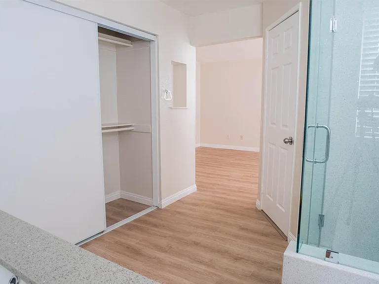 14579 Nelson Ave — Photo 13