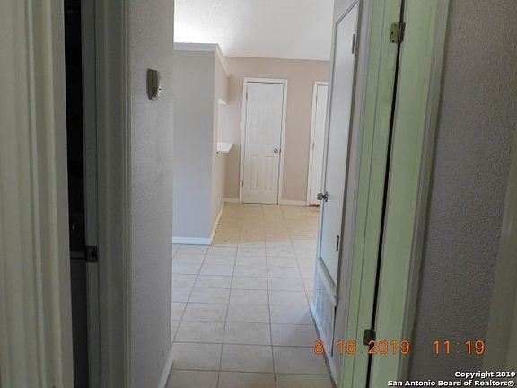 5th image of 5105 Meadow Cv #5105