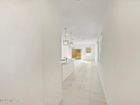 5169 W Gainer Ridge Rd, Tucson, AZ 85757