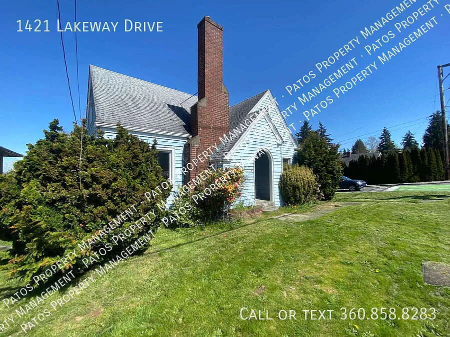Walk to Whole Foods, Catch a Game at Civic Field, and Ride the Bus with Ease Prime Lakeway Location! — Photo 2