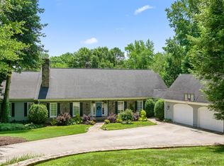 521 Spaulding Lake Dr, Greenville, SC 29615