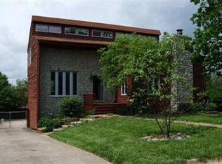 2045 Huckleberry Cir, Lexington, KY 40514