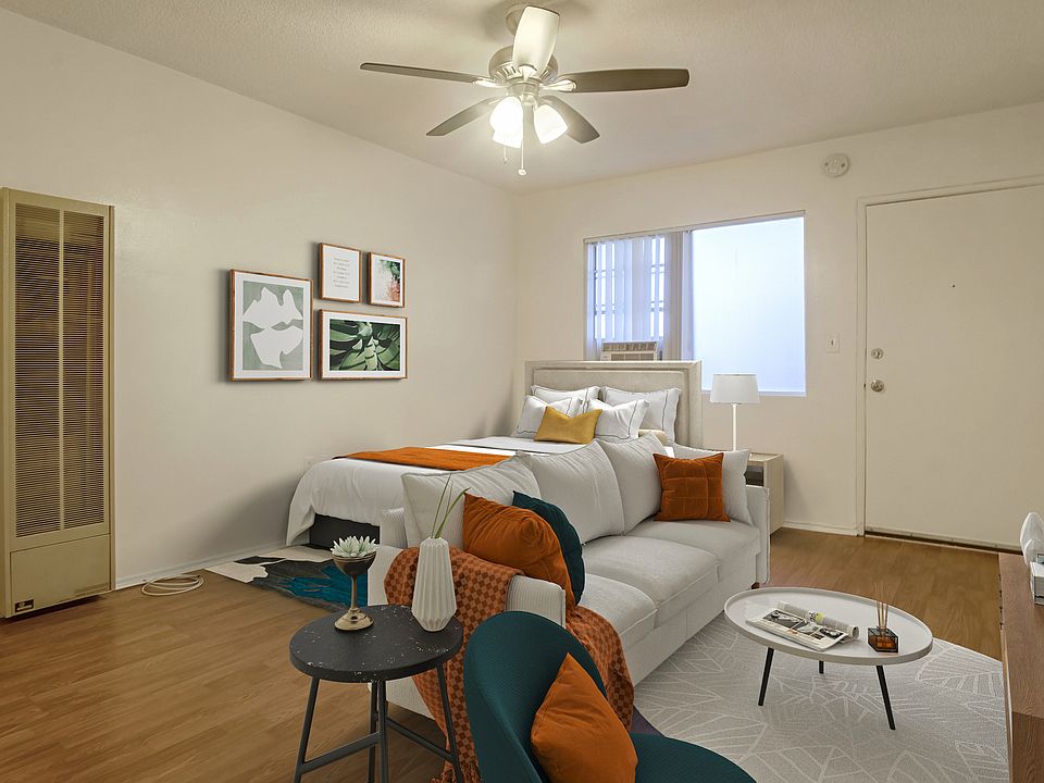 1st image of 123 W Acacia Ave APT 16